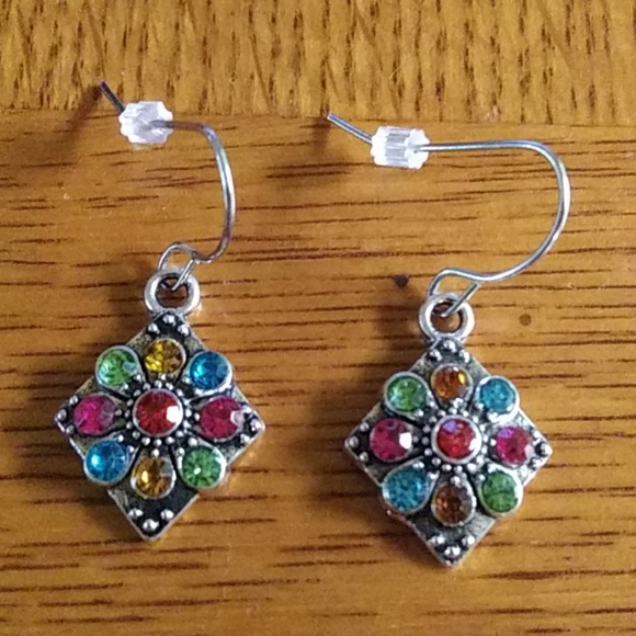 Jewelry - Rainbow of Colors Drop Earrings Silver Tone